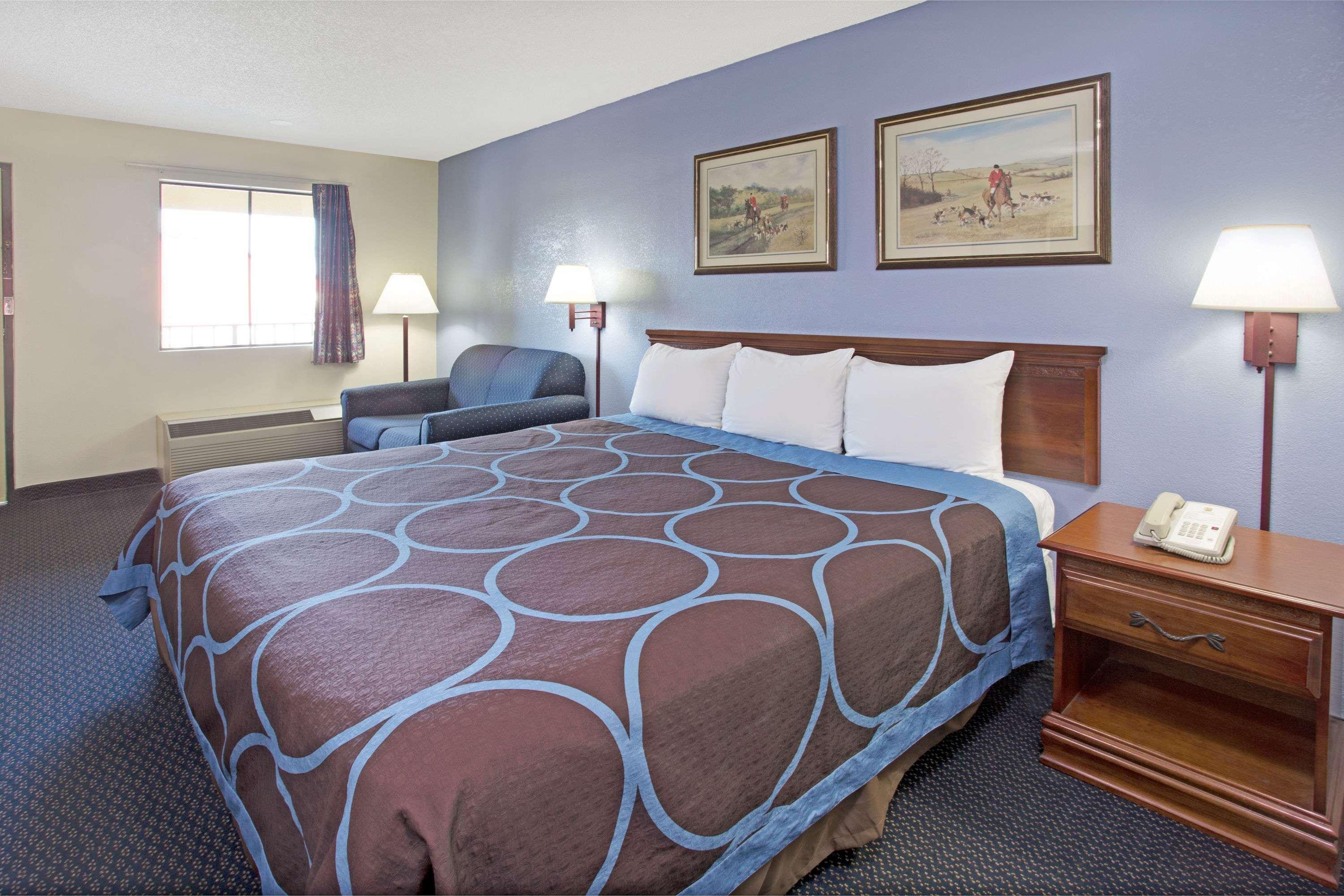 Super 8 By Wyndham Suwanee Hotel Kültér fotó