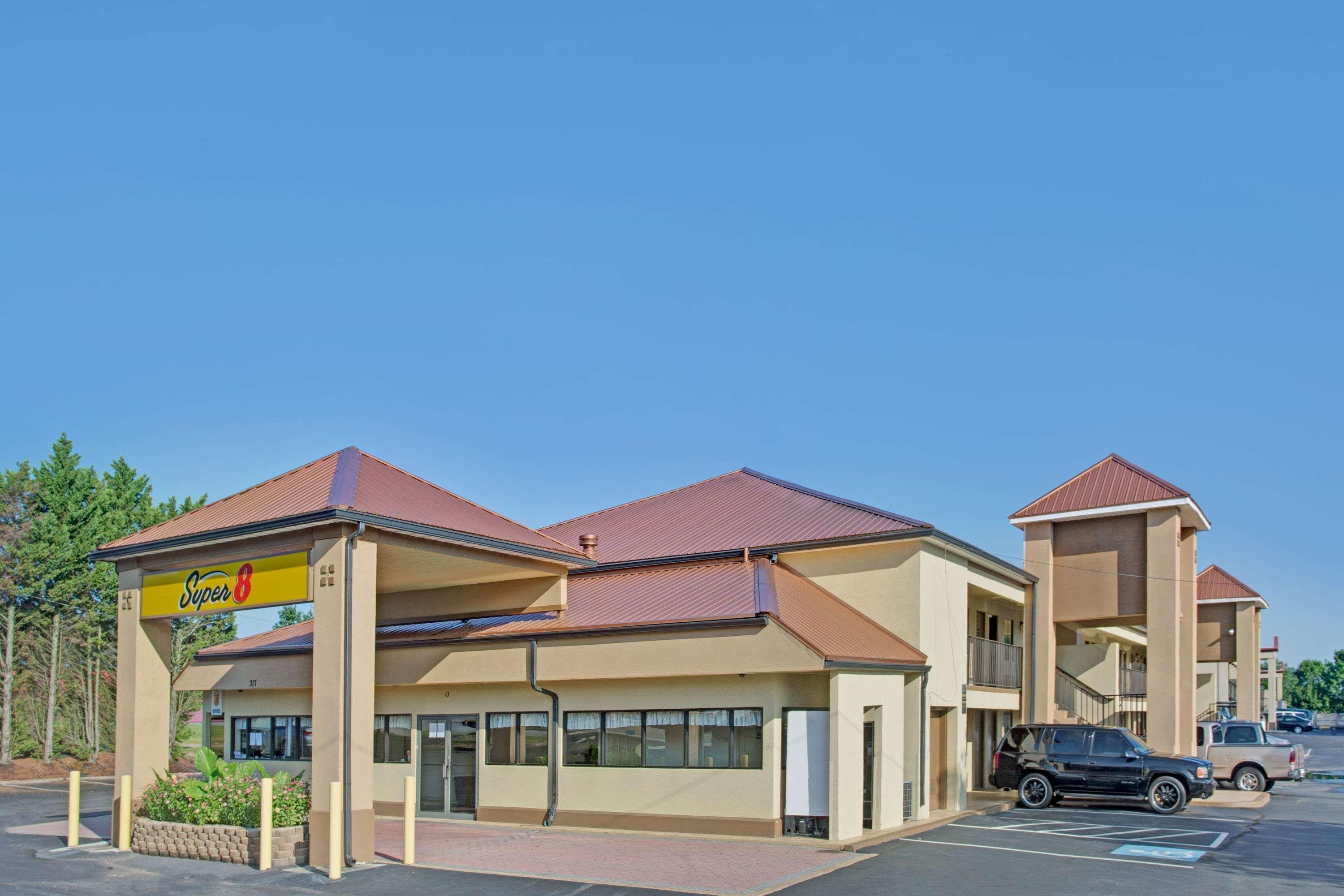 Super 8 By Wyndham Suwanee Hotel Kültér fotó