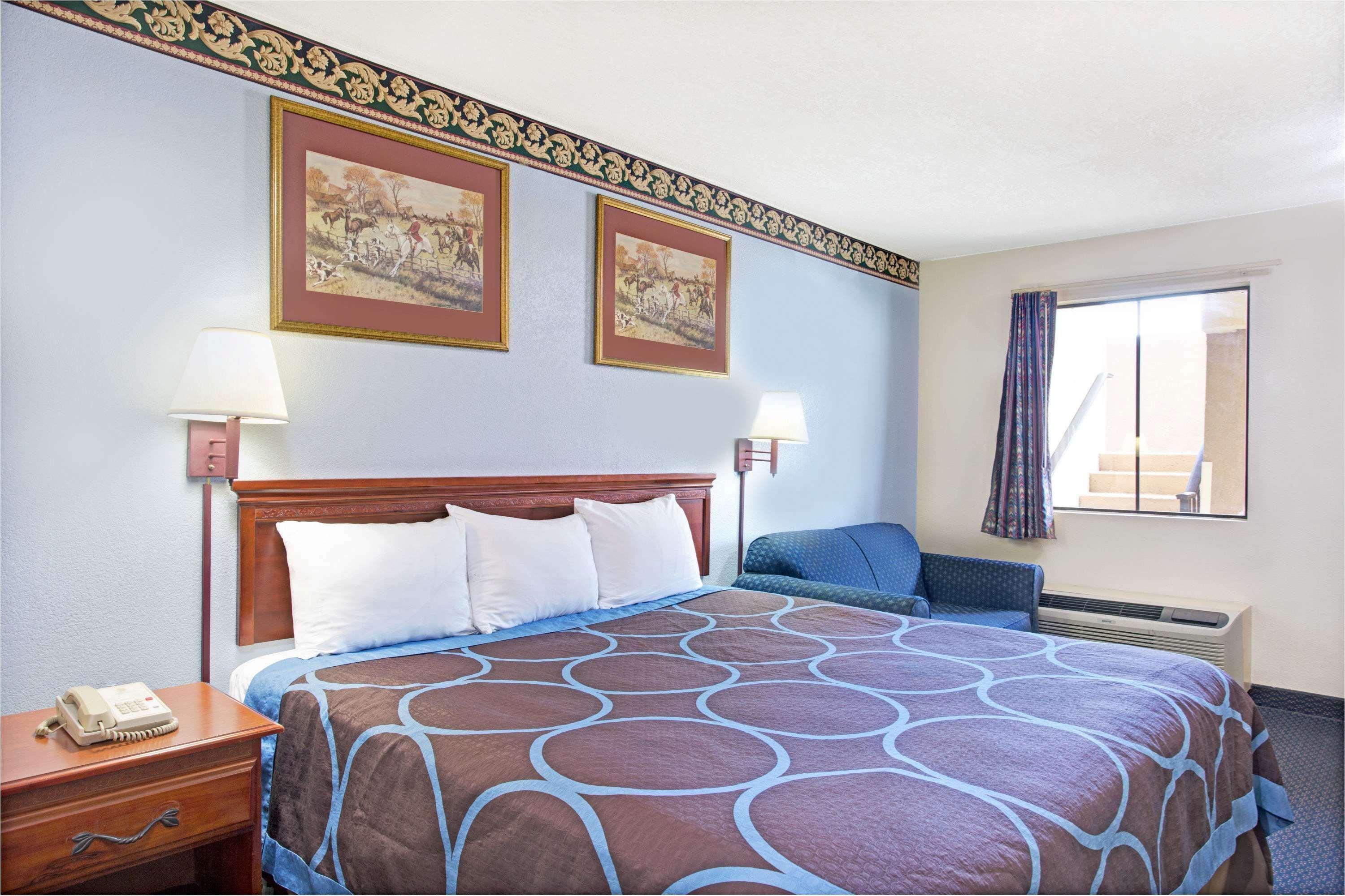 Super 8 By Wyndham Suwanee Hotel Kültér fotó